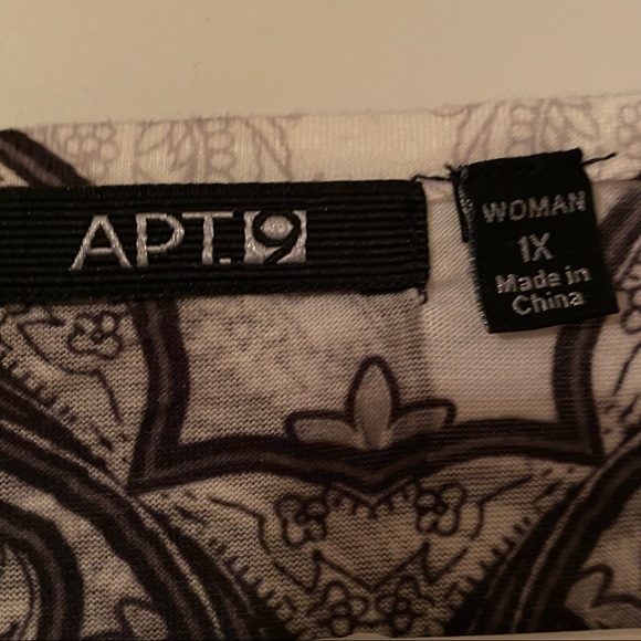 Apt 9 Women’s Blouse EUC - Picture 3 of 3